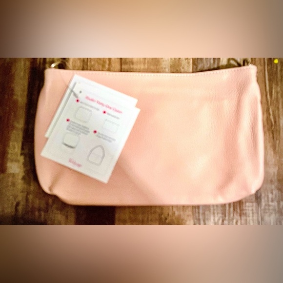 Studio Thirty-One Rose Blush Pebble Pink Clutch Bag. Body only - Picture 5 of 5
